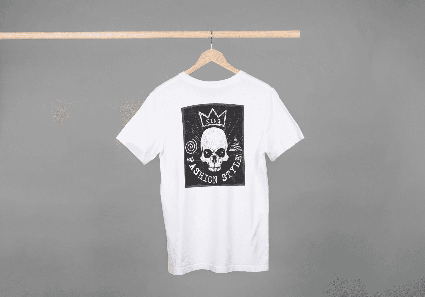King Skull Fashion Style: Edgy Crown Skull Tee - Essentia Attire