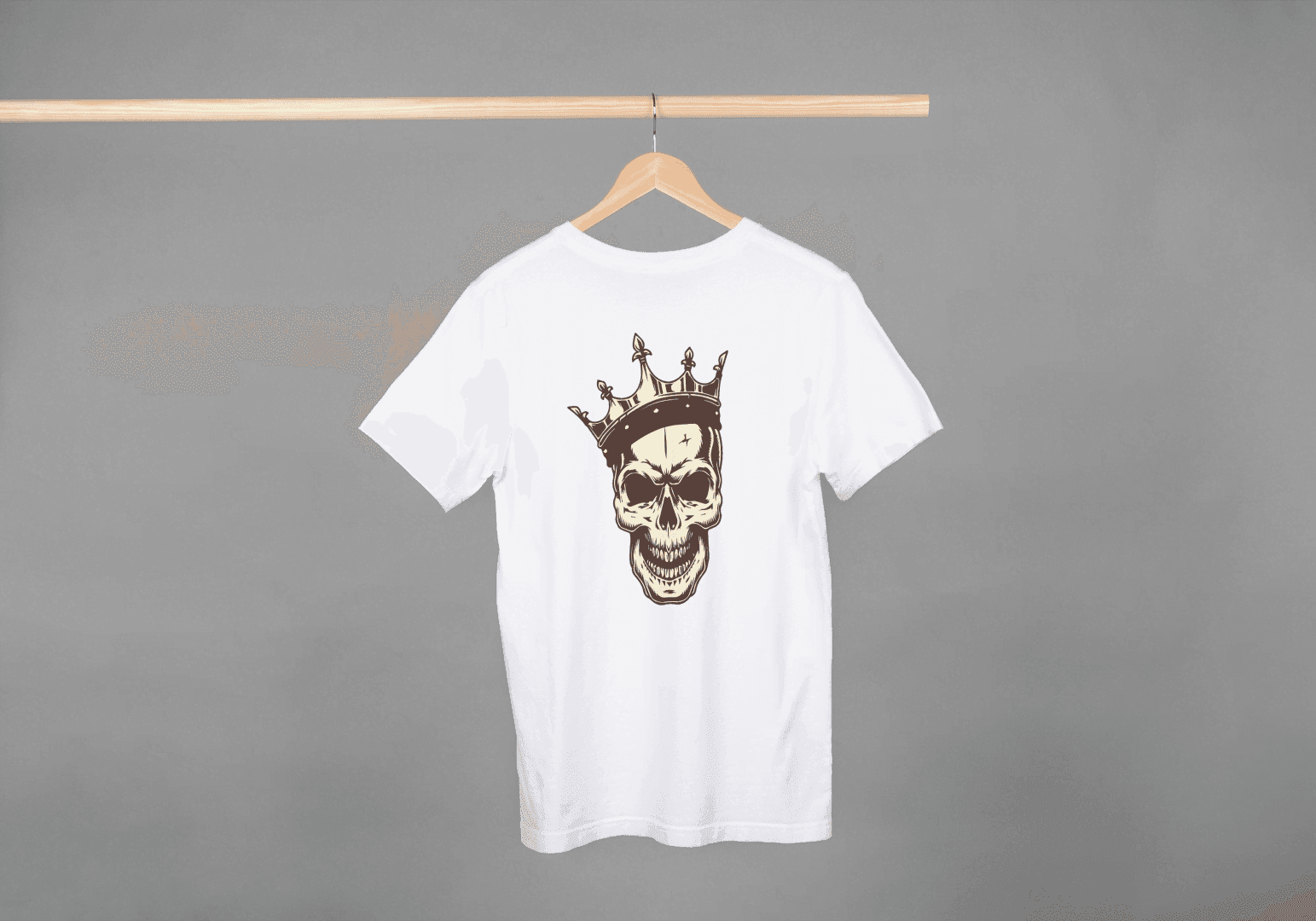 King Skull: Crowned Skull Graphic Tee - Essentia Attire
